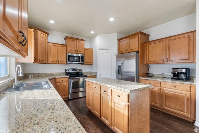 884 E BIG SNOWY CT, Draper, UT 84020