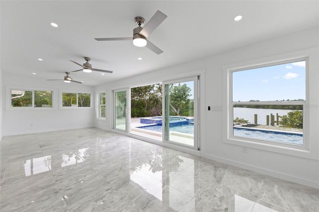 910 BAYSHORE DRIVE, Terra Ceia, FL 34250