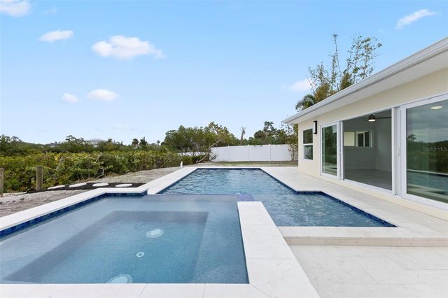 910 BAYSHORE DRIVE, Terra Ceia, FL 34250