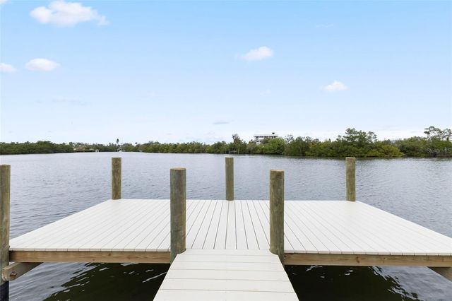 910 BAYSHORE DRIVE, Terra Ceia, FL 34250