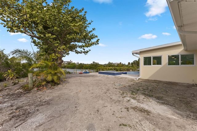 910 BAYSHORE DRIVE, Terra Ceia, FL 34250