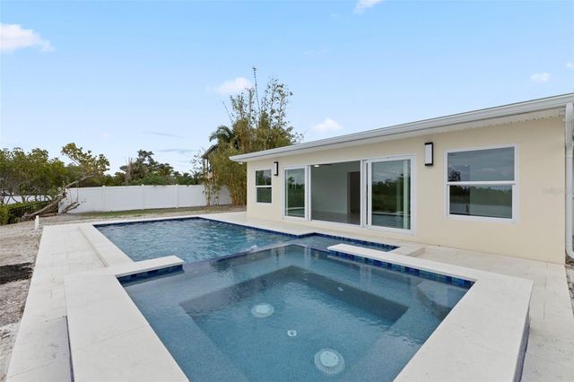 910 BAYSHORE DRIVE, Terra Ceia, FL 34250