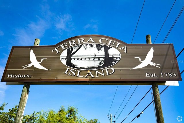 910 BAYSHORE DRIVE, Terra Ceia, FL 34250