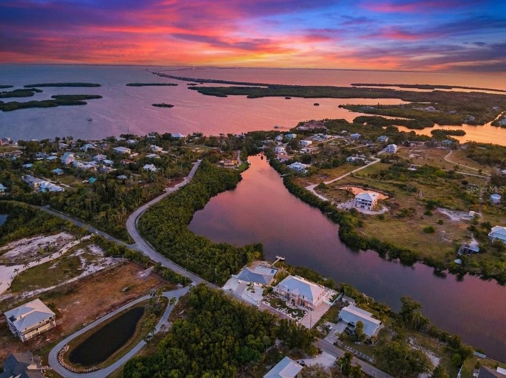 910 BAYSHORE DRIVE, Terra Ceia, FL 34250