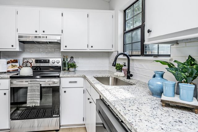 8201 Timberidge Court, North Charleston, SC 29420