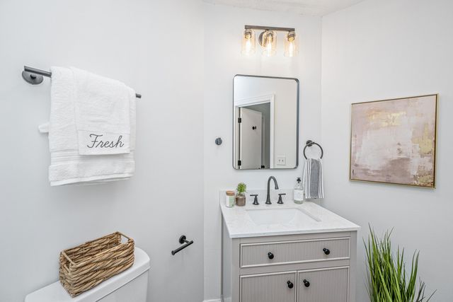 8201 Timberidge Court, North Charleston, SC 29420