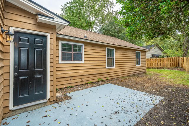 8201 Timberidge Court, North Charleston, SC 29420