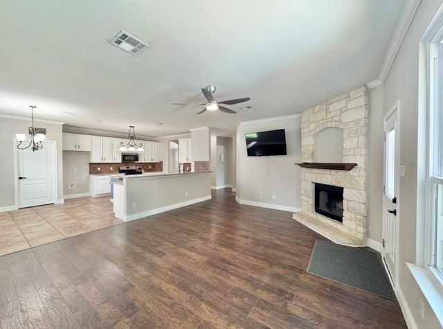17821 Floribundas, Elgin, TX 78621