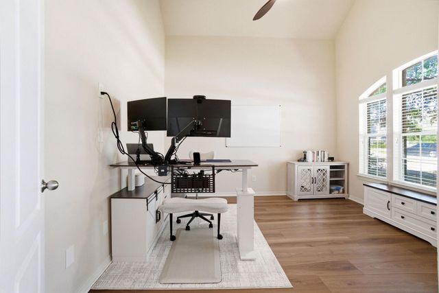 9203 E Lakeside Drive, Magnolia, TX 77354