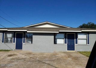 1015 Park Row Avenue, 12, Long Beach, MS 39560