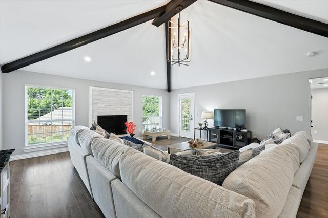 2013 Westshore Drive, Garland, TX 75043