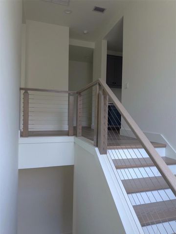 5104 W EVELYN DRIVE, Tampa, FL 33609
