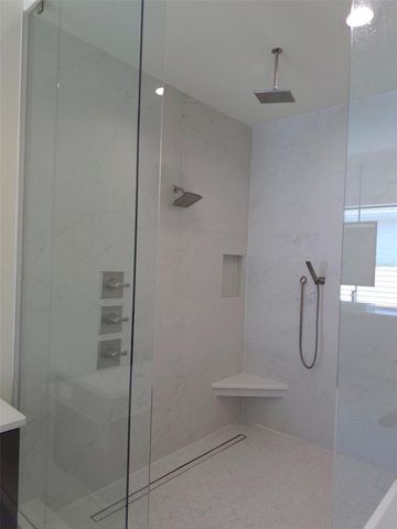 5104 W EVELYN DRIVE, Tampa, FL 33609