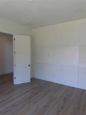 5104 W EVELYN DRIVE, Tampa, FL 33609