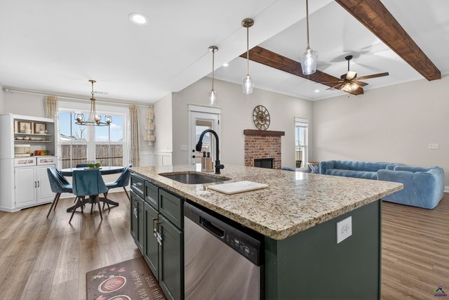 103 Anna Claire Way, Perry, GA 31069