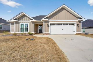 103 Anna Claire Way, Perry, GA 31069