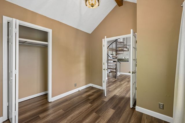 129 Cherry Hill Dr Apt 16C, Hendersonville, TN 37075