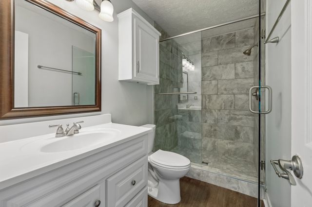 129 Cherry Hill Dr Apt 16C, Hendersonville, TN 37075