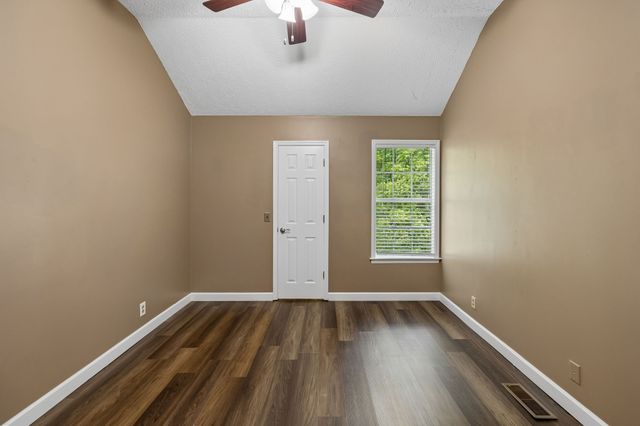 129 Cherry Hill Dr Apt 16C, Hendersonville, TN 37075