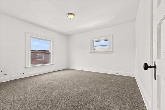 2205 WAYNE Street, Erie, PA 16503