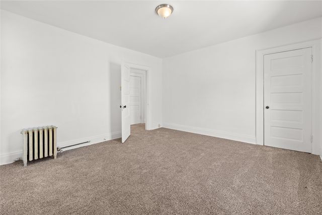 2205 WAYNE Street, Erie, PA 16503