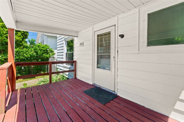 2205 WAYNE Street, Erie, PA 16503