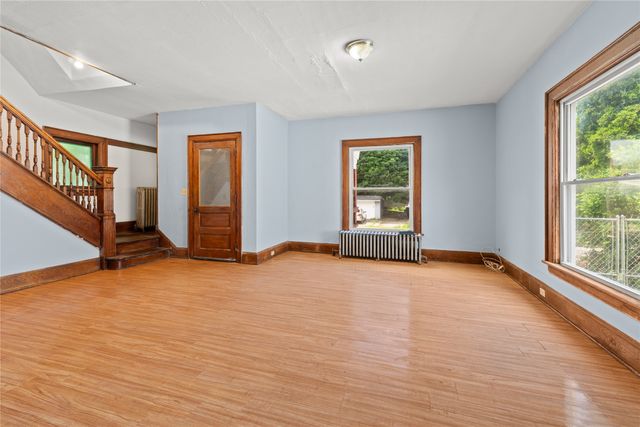 2205 WAYNE Street, Erie, PA 16503