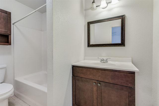 1939 Naira Drive, Dallas, TX 75217