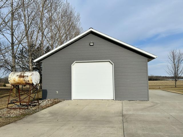 39234 335th Avenue SE, Fosston, MN 56542