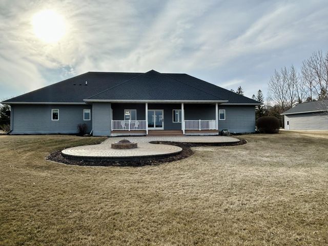 39234 335th Avenue SE, Fosston, MN 56542