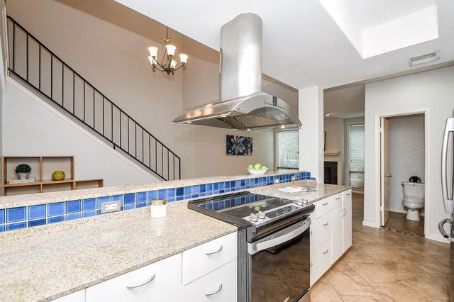 1116 Bering Drive 4, Houston, TX 77057