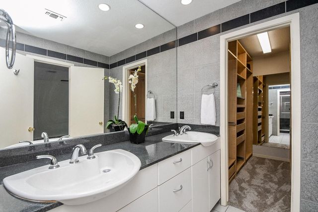 1116 Bering Drive 4, Houston, TX 77057