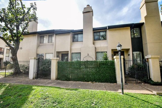 1116 Bering Drive 4, Houston, TX 77057