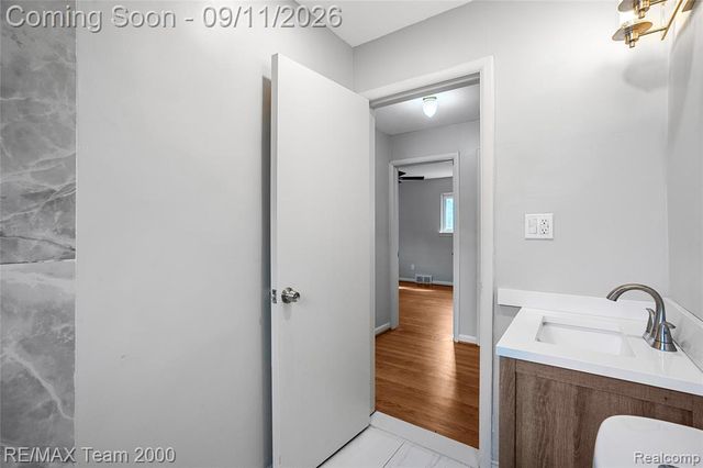 14141 Rockland Street, Redford, MI 48239