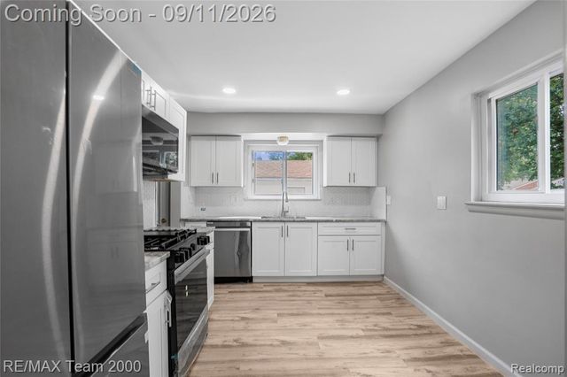 14141 Rockland Street, Redford, MI 48239