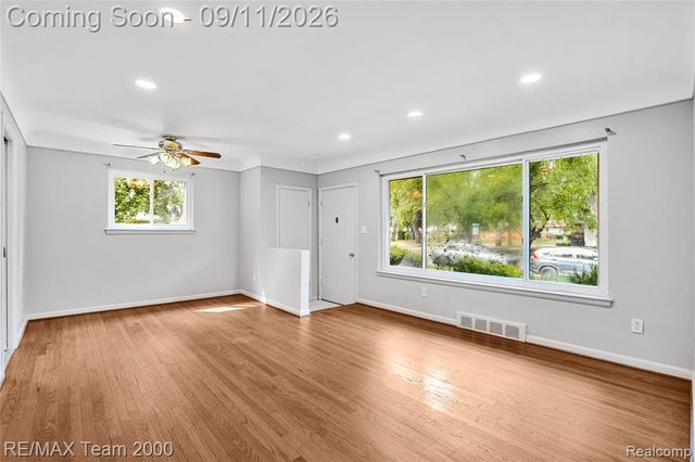 14141 Rockland Street, Redford, MI 48239