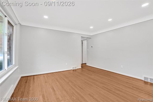14141 Rockland Street, Redford, MI 48239