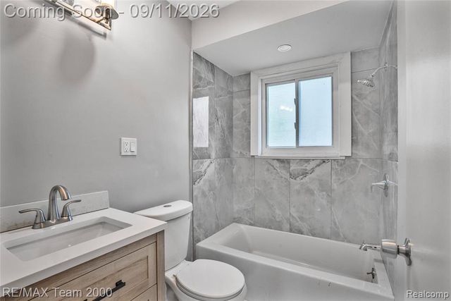 14141 Rockland Street, Redford, MI 48239