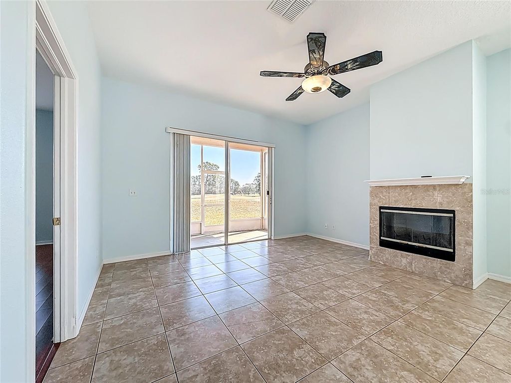 Image 19 of property listing at 12014 TOURNAMENT VIEW AVENUE, New Port Richey, FL 34654