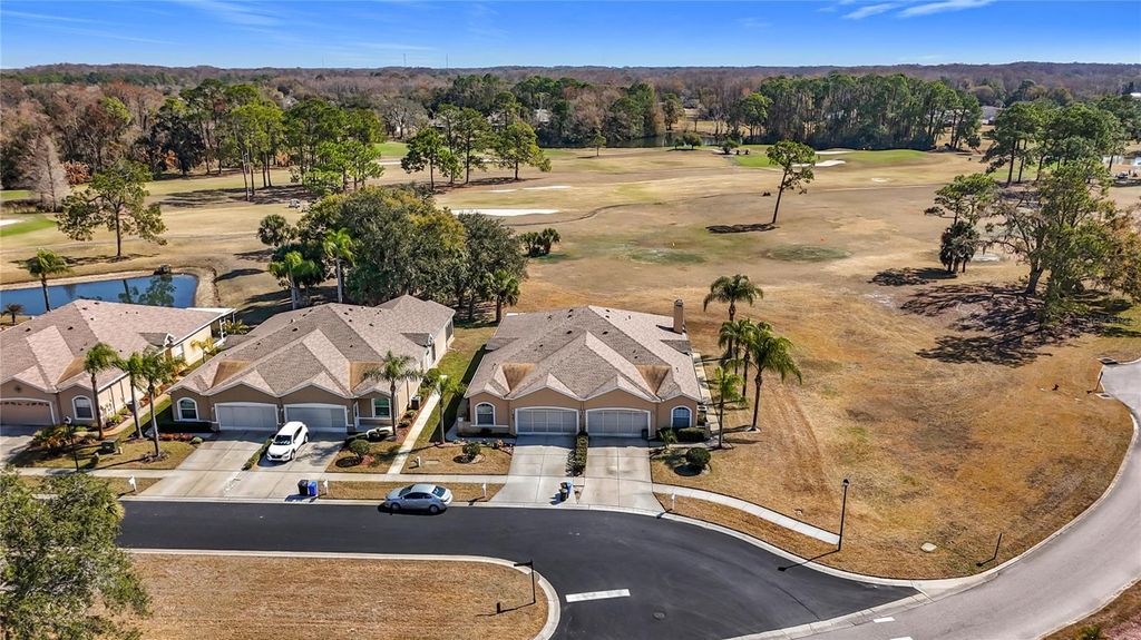 Image 5 of property listing at 12014 TOURNAMENT VIEW AVENUE, New Port Richey, FL 34654