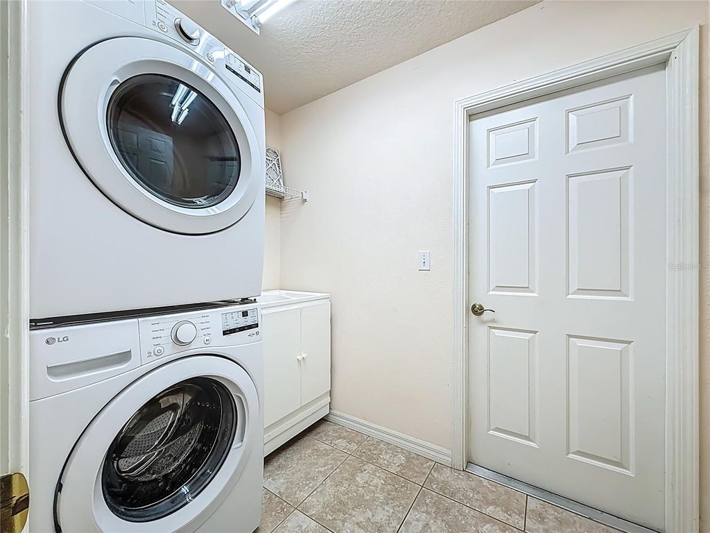 Image 51 of property listing at 12014 TOURNAMENT VIEW AVENUE, New Port Richey, FL 34654