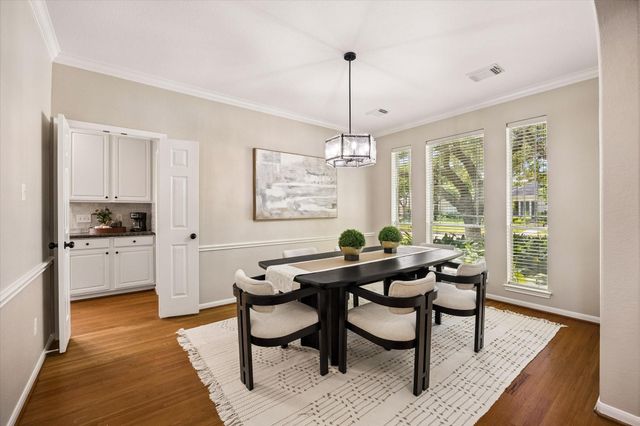 7535 Guinevere Drive, Sugar Land, TX 77479