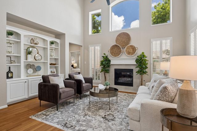 7535 Guinevere Drive, Sugar Land, TX 77479