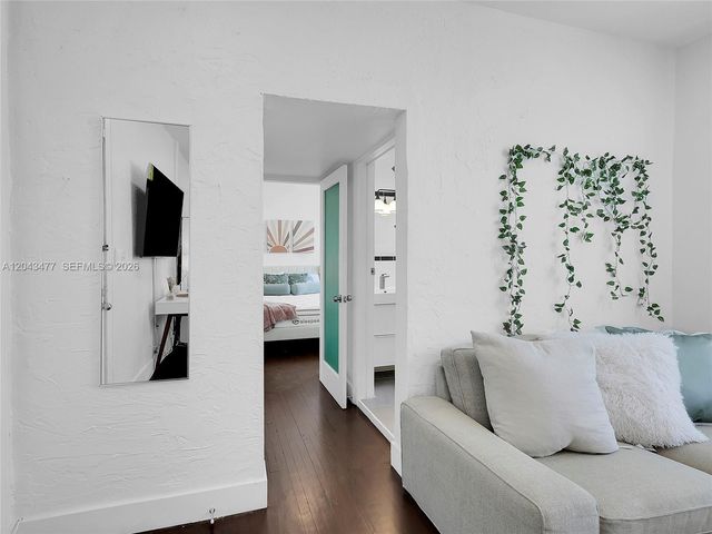1618 Michigan Ave 25, Miami Beach, FL 33139