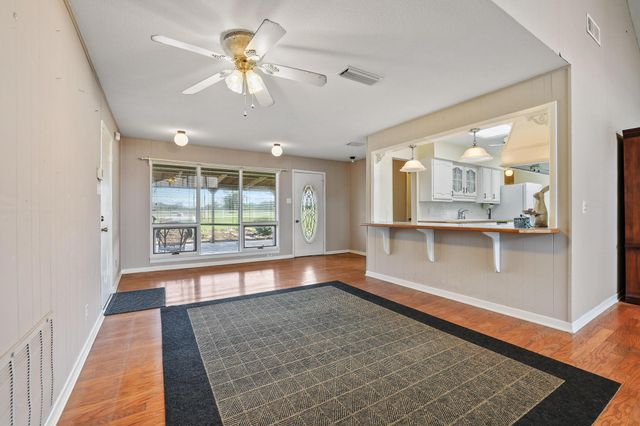 1900 S Shore Drive, Bonham, TX 75418