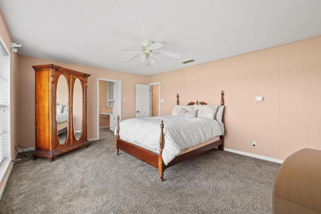 1900 S Shore Drive, Bonham, TX 75418