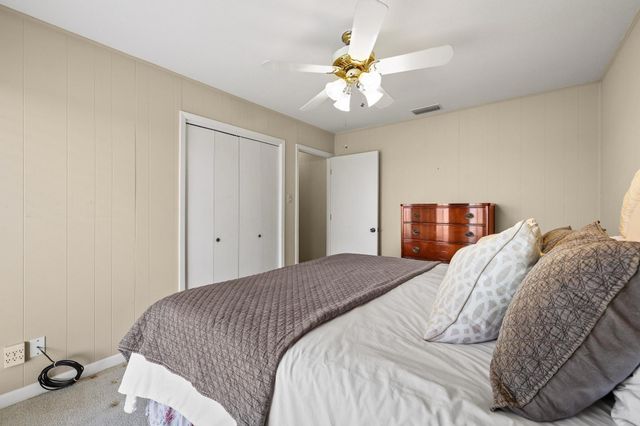 1900 S Shore Drive, Bonham, TX 75418