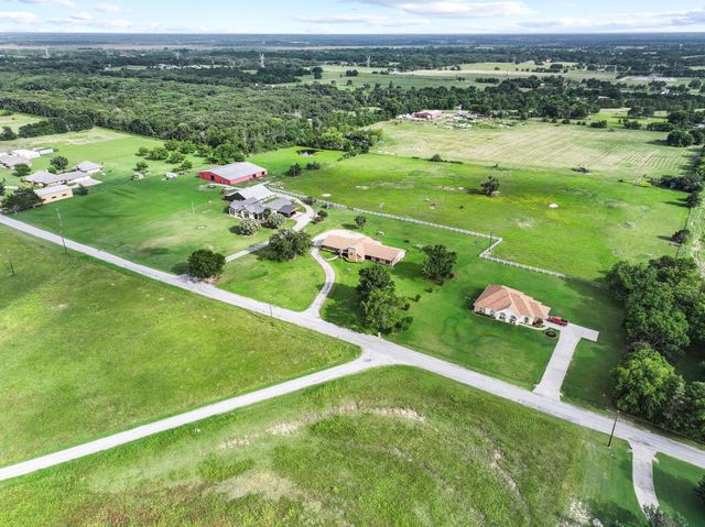 1900 S Shore Drive, Bonham, TX 75418