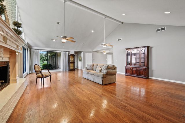 1900 S Shore Drive, Bonham, TX 75418