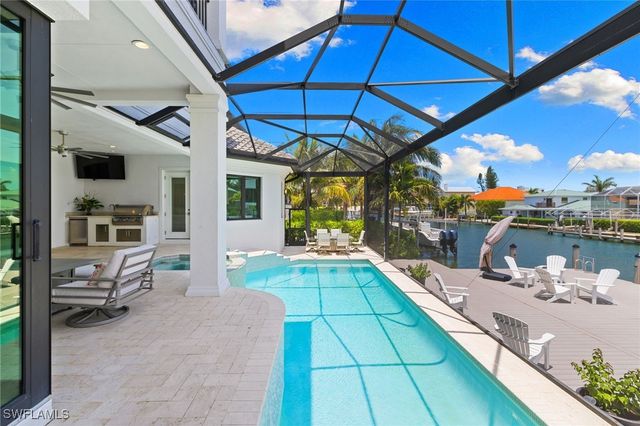 279 HERON AVE, Naples, FL 34108